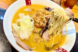 【台中‧西屯】Nagi豚骨拉麵｜每周不同的限定王更讓人驚喜不斷！