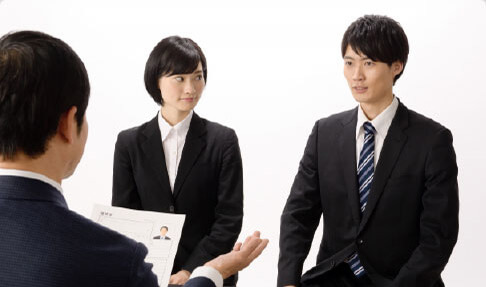 HR通常看⼀封履歷會花多久時間，轉職履歷表的 眉⻆你知道嗎?